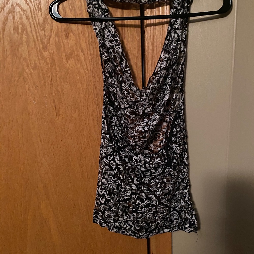 Halter top - Picture 3 of 5